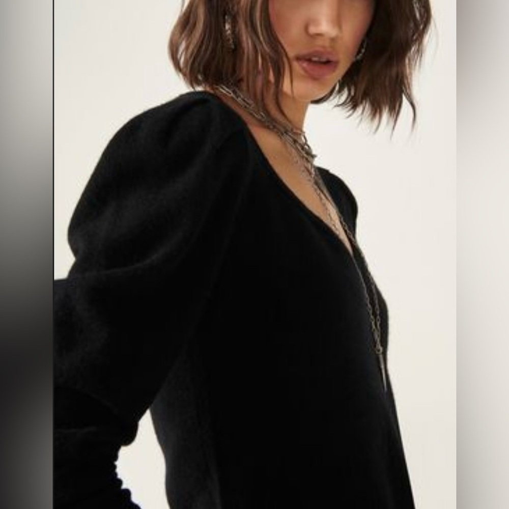 Ba&sh Yeraz Jumper in Noir - Picture 11 of 11
